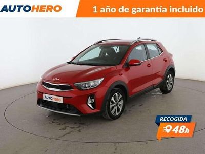 Usado Kia Stonic 102 CV (75 kW) 2022 Rojo SUV