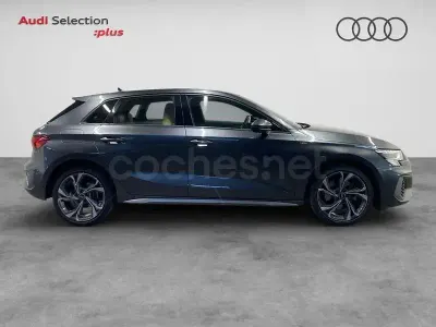 Usado Audi A3 S-Line 204 CV (150 kW) 2022 Gris / plata Berlina