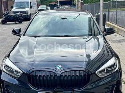 Usado BMW 118 136 CV (100 kW) 2023 Negro Utilitario