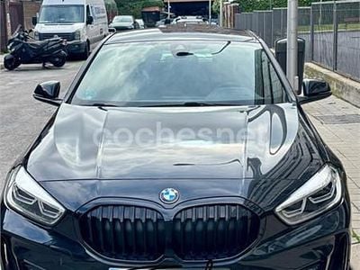 Usado BMW 118 136 CV (100 kW) 2023 Negro Utilitario