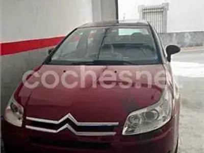 Usado Citroën C4 Exclusive 110 CV (80 kW) 2009 Rojo Berlina
