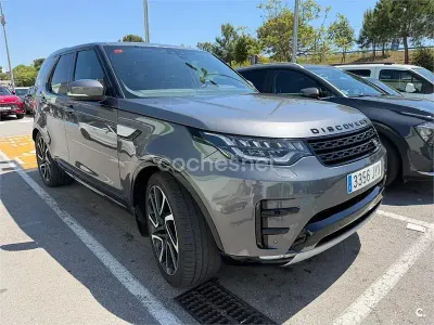 Usado Land Rover Discovery 5 First Edition 258 CV (189 kW) 2017 Gris / plata SUV