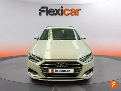 Usado Audi A4 Advanced Plus 163 CV (119 kW) 2021 Blanco Familiar