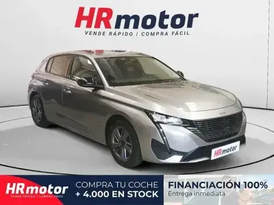 Usado Peugeot 308 Allure 130 CV (95 kW) 2024 Gris / plata Berlina