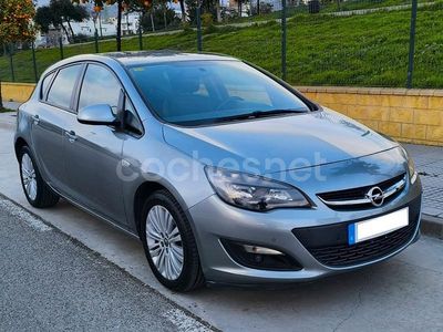 Beige Usado 2014 Opel Astra Selective Berlina | 7500 € (Precio justo)