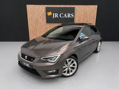 Usado Seat Leon FR 150 CV (110 kW) 2016 Gris / plata Berlina