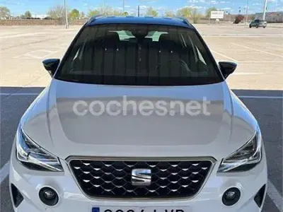 Usado Seat Arona Style 110 CV (80 kW) 2021 Blanco SUV