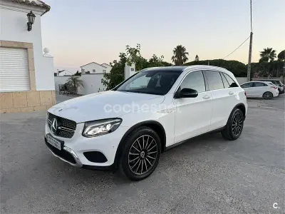 Usado Mercedes GLC220 AMG line 170 CV (125 kW) 2016 Blanco SUV