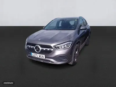 Usado Mercedes GLA200 150 CV (110 kW) 2023 Gris SUV