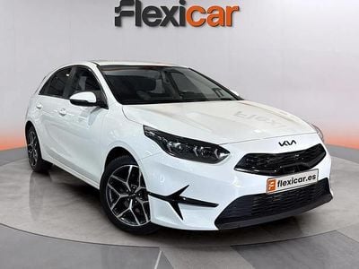 Usado Kia Ceed 160 CV (117 kW) 2024 Blanco Utilitario