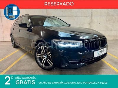 Negro Usado 2022 BMW 530e Comfort Edition Familiar | 31.990 € (Super precio)