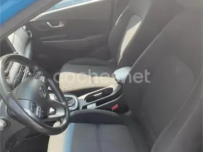 Usado Hyundai Kona 120 CV (88 kW) 2021 Azul SUV