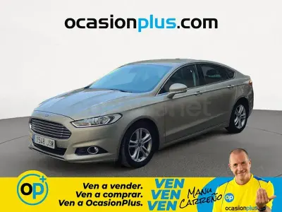 Usado Ford Mondeo Titanium 160 CV (117 kW) 2016 Gris / plata Berlina