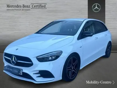 Usado Mercedes B200 AMG line 150 CV (110 kW) 2021 Blanco polar  pintura unicolor Utilitario