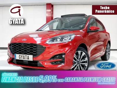 Usado Ford Kuga ST-Line X 225 CV (165 kW) 2022 Rojo SUV