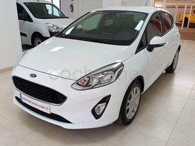 Usado Ford Fiesta Trend 75 CV (55 kW) 2020 Blanco Berlina