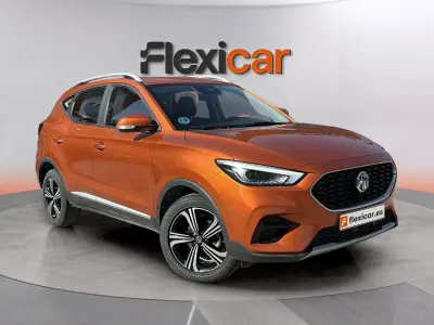 Usado MG ZS Comfort 116 CV (85 kW) 2025 Verde SUV