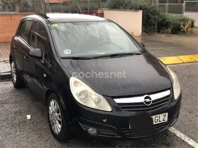 Usado Opel Corsa Cosmo 75 CV (55 kW) 2009 Negro Utilitario