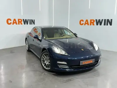 Usado Porsche Panamera 400 CV (294 kW) 2011 Azul Utilitario