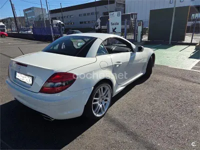 Usado Mercedes SLK280 231 CV (169 kW) 2008 Blanco Descapotable