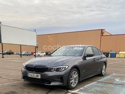 Usado BMW 318 150 CV (110 kW) 2022 Gris / plata Berlina