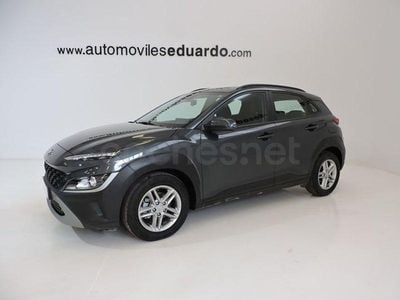 Usado Hyundai Kona 120 CV (88 kW) 2021 Gris / plata SUV