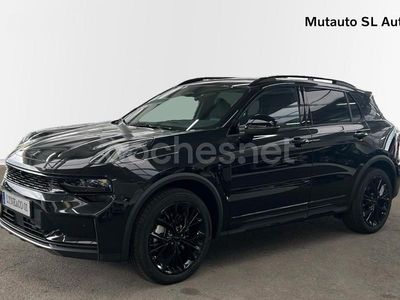 Negro Nuevo 2025 Lynk & Co 01 SUV | 40.486 € (Caro)