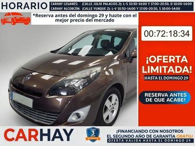 Usado Renault Grand Scénic III Dynamique 131 CV (96 kW) 2011 Marron Monovolumen