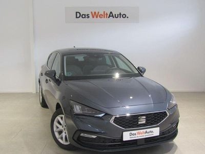 Usado Seat Leon Style 116 CV (85 kW) 2025 Gris Berlina