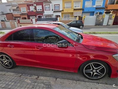 Usado Mercedes CLA200 AMG line 156 CV (114 kW) 2014 Rojo Berlina