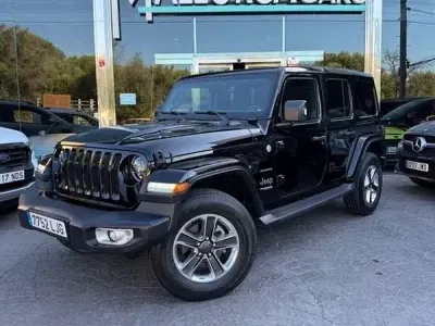 Usado Jeep Wrangler Sahara 200 CV (147 kW) 2020 Negro SUV