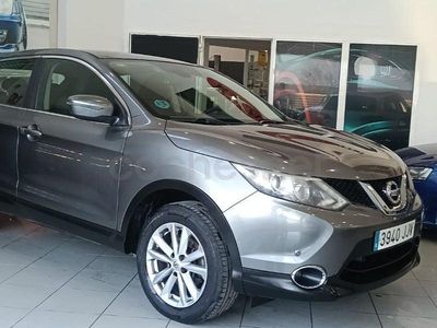 Usado Nissan Qashqai Acenta 110 CV (80 kW) 2015 Gris / plata SUV