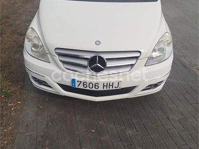 Mercedes B180