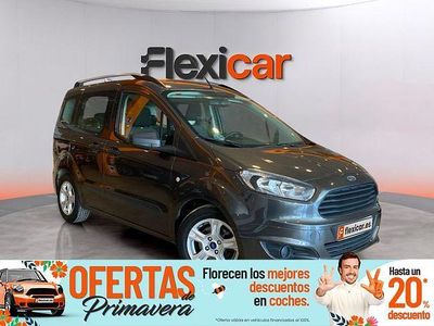Usado Ford Tourneo Courier Ambiente 100 CV (73 kW) 2017 Beige Monovolumen