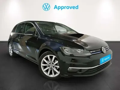 Usado VW Golf VIII Advance 131 CV (96 kW) 2020 Negro Utilitario