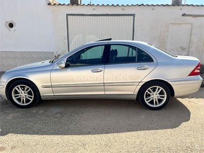 Mercedes C200