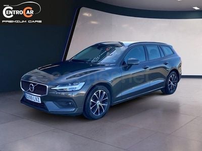 Usado Volvo V60 197 CV (144 kW) 2022 Verde Familiar