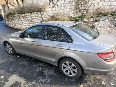 Gris / plata Usado 2008 Mercedes C220 Elegance Berlina | 5000 € (Buen precio)