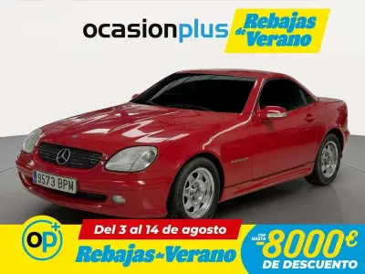 Usado Mercedes SLK200 163 CV (119 kW) 2001 Rojo Descapotable