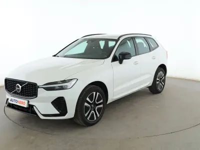 Usado Volvo XC60 R-Design 197 CV (144 kW) 2021 Blanco SUV