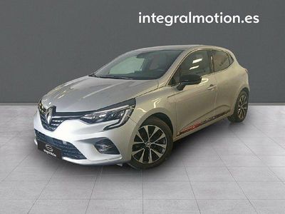 Gris Usado 2023 Renault Clio V Techno Berlina | 20.550 €