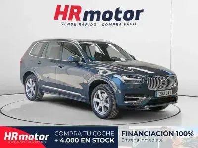 Käytetty Volvo XC90 Core 455 HP (334 kW) 2022 Sininen Katumaasturi