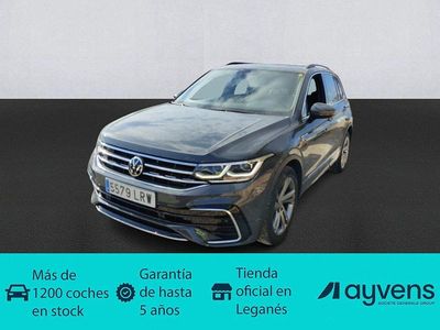 Gris / plata Usado 2021 VW Tiguan R-line SUV | 32.400 € (Un poco caro)