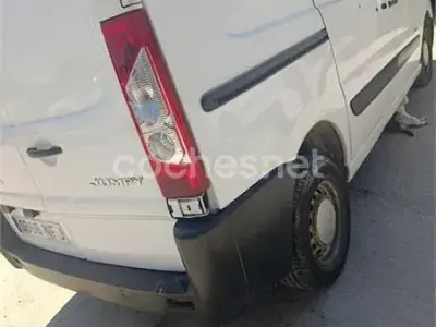 Usado Citroën Jumpy 71 CV (52 kW) 2003 Blanco Monovolumen