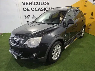 Usado Opel Antara Selective 163 CV (119 kW) 2012 Negro SUV