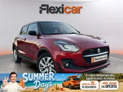 Usado Suzuki Swift 83 CV (61 kW) 2021 Rojo Utilitario