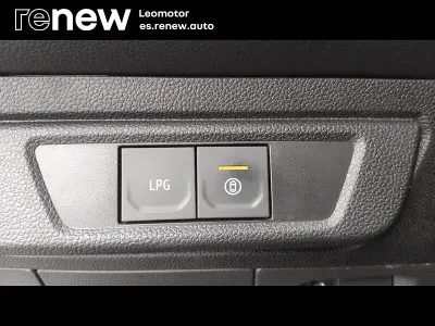 Usado Dacia Sandero Essentiel 100 CV (73 kW) 2024 Negro Berlina