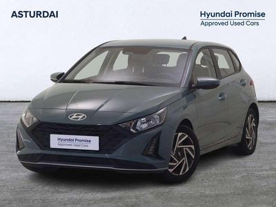Usado Hyundai i20 101 CV (74 kW) 2024 Verde Utilitario
