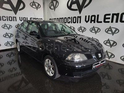 Usado Seat Ibiza Sport 75 CV (55 kW) 2003 Negro Utilitario