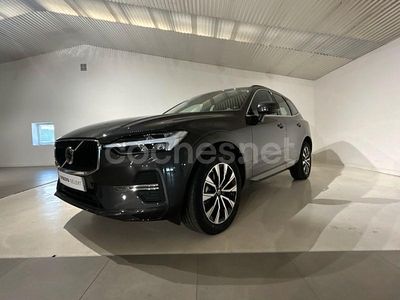 Verde Usado 2024 Volvo XC60 Core SUV | 48.900 € (Caro)